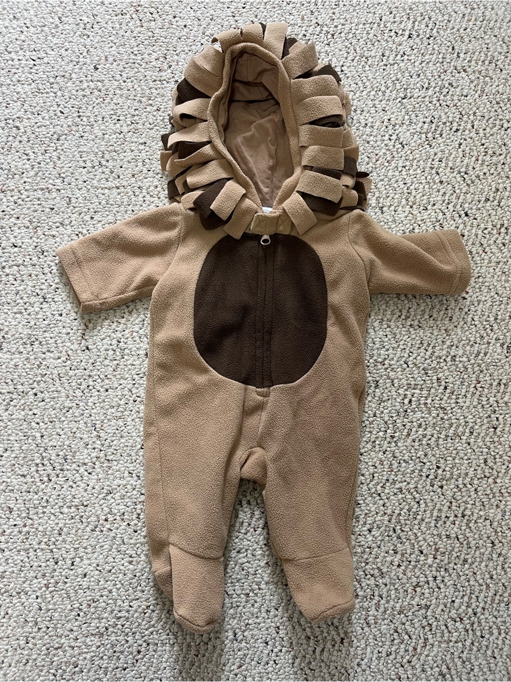 ✨2/$20✨ Old Navy Lion Costume